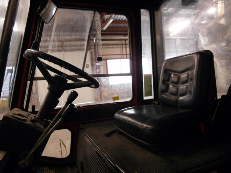 Prumyslových robotu-5